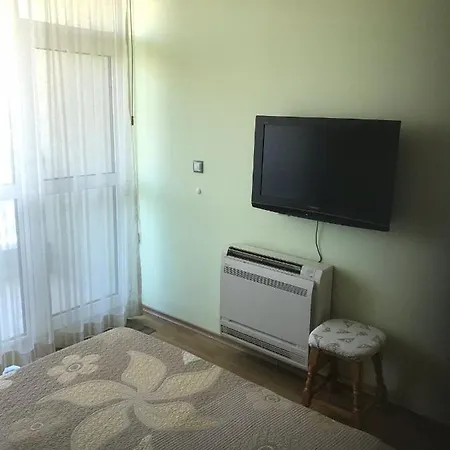 Marina Holiday Club Apartment Апартаменты Поморие